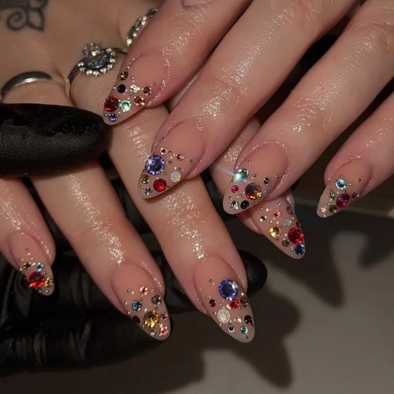 24PCS Simple Nude Almond Press on Nails Luxury Multicolor Rhinestone Design French Fake Nails for Women Wearable False Nails Art