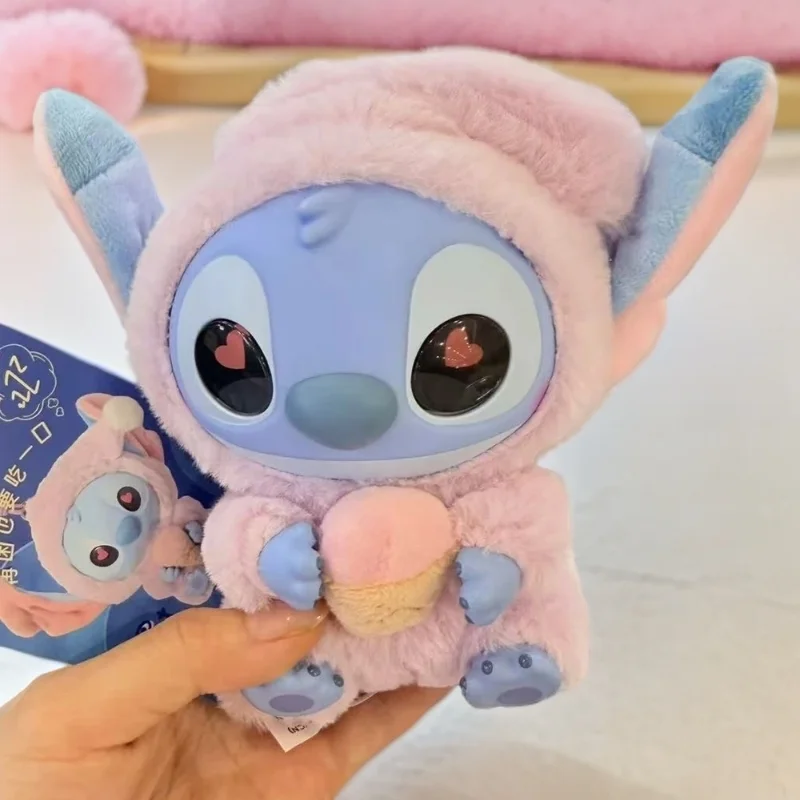 2025 Stitch Hot Eating Before Bed Series caja ciega juguetes hermosa caja ciega muñecas vinilo felpa punto disney anime kawaii