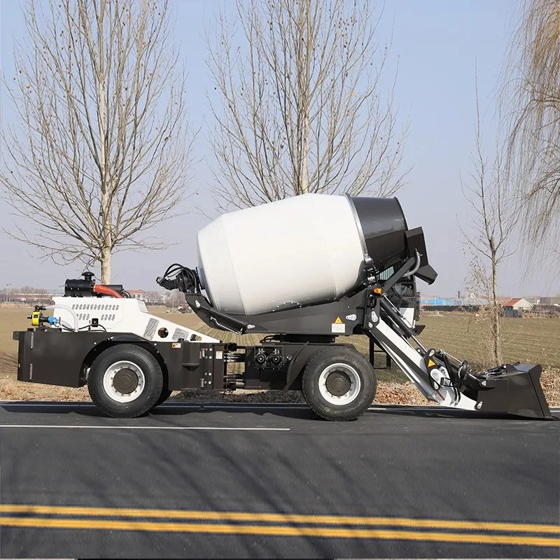 شحن مجاني الذاتي تحميل 2m3 3m3 4m3 6m3 طبل خلاط الخرسانة الذاتي تحميل آلة خلط الخرسانة المتنقلة