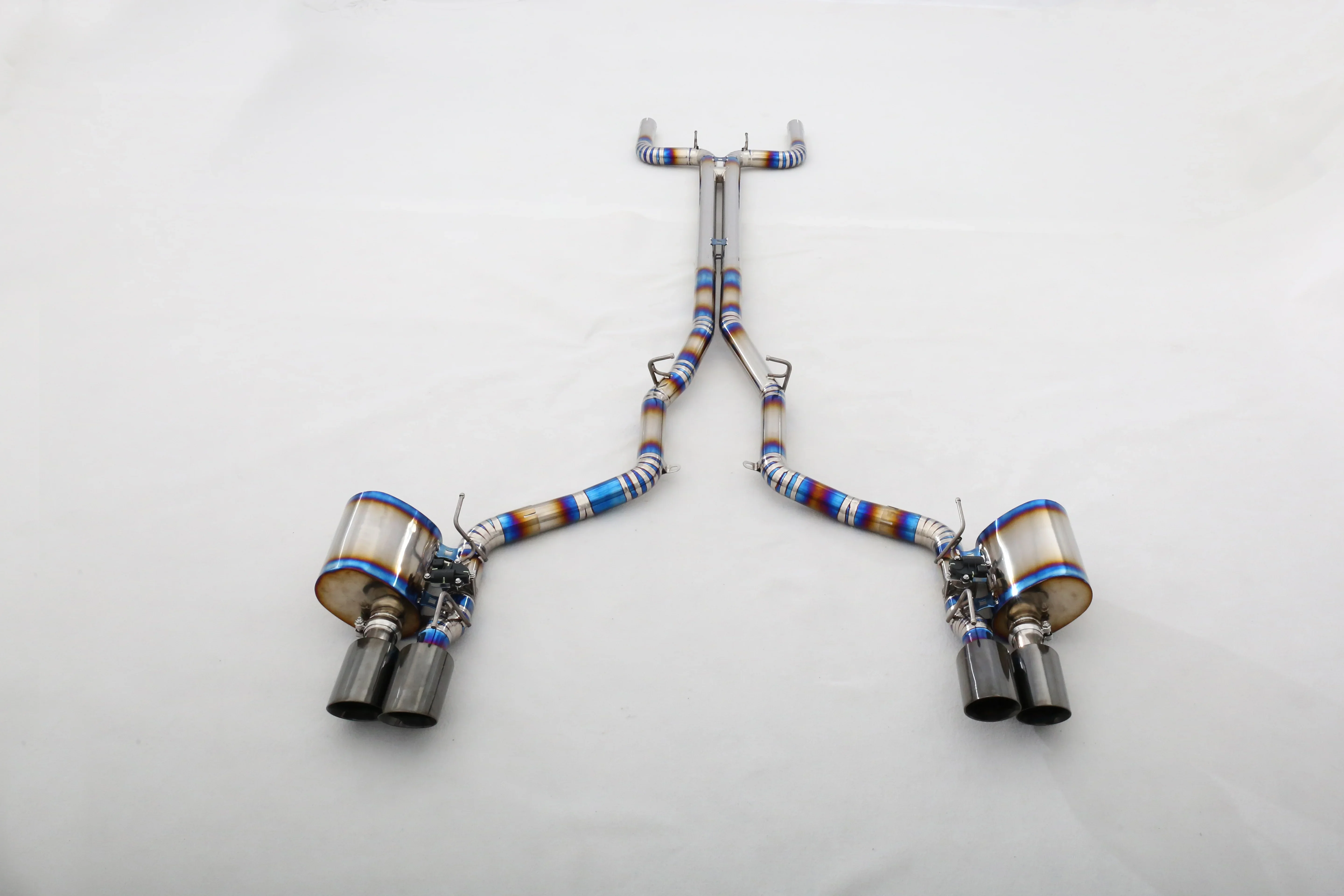 Custom 304 Stainless Steel/Titanium Valved Exhaust System for 3.0T V6 Designed Specifically Exhaust Pipes