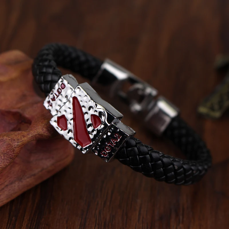 Dota 2 Weave Bracelet Town Portal Scroll Cosplay Fashion Cool Retro Men Bracelet Leather Alloy Claps Chain Fans Men\'s Gift