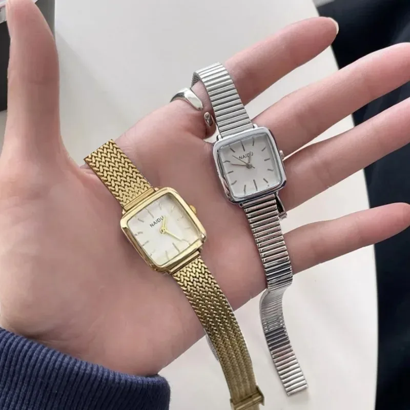Hot Sale Quartz Watch for Women Luxury Gift Ladies Watches Small Dial Gold Watch Adjustable Stainless Steel Strap Wristwatches