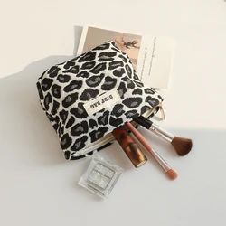 Women's cosmetic bag small leopard print coin purse portable cosmetics storage bag lipstick bag daily commuting liner bag