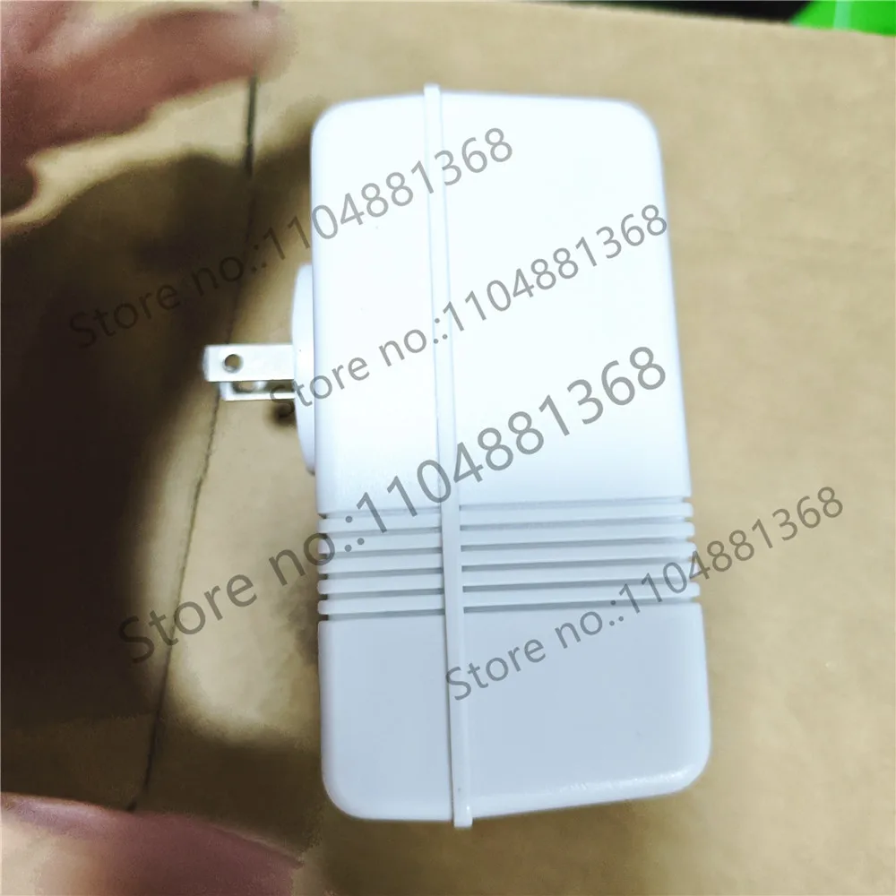 SW-S11 150W Voltage Transformer 220V-110V/110V-220V Dual-direction Power Converter Travel Adapter For Electric Toothbrush Razor