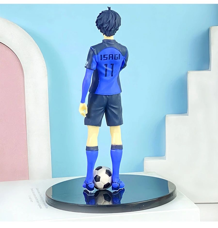 17cm Blue Lock Anime Figure Forward Isagi Yoichi Action Figure Japanese Football Boy Figurine PVC Adult Collection Model Toys