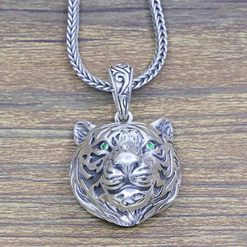 Thai Silver Trendy Jewelry Pure Silver Green Diamond Tiger Head Necklace Pendant Vintage Male Personality Tiger Beast Head Penda