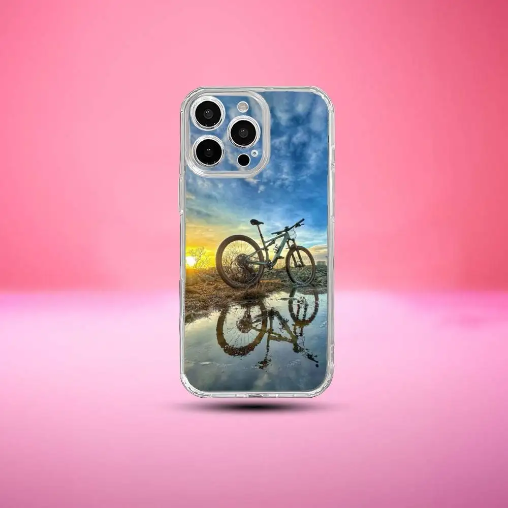 حافظة هاتف للدراجة الجبلية لهاتف آيفون 17,16,15,14,13,12,11 Plus,Pro Max غطاء شفاف ناعم