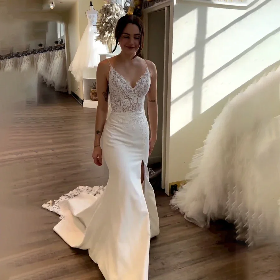 

On Zhu Sexy Spaghetti Straps Mermaid Wedding Dresses V-neck Ivory Lace Satin High Slit Wedding Gown vestidos de novia 2024