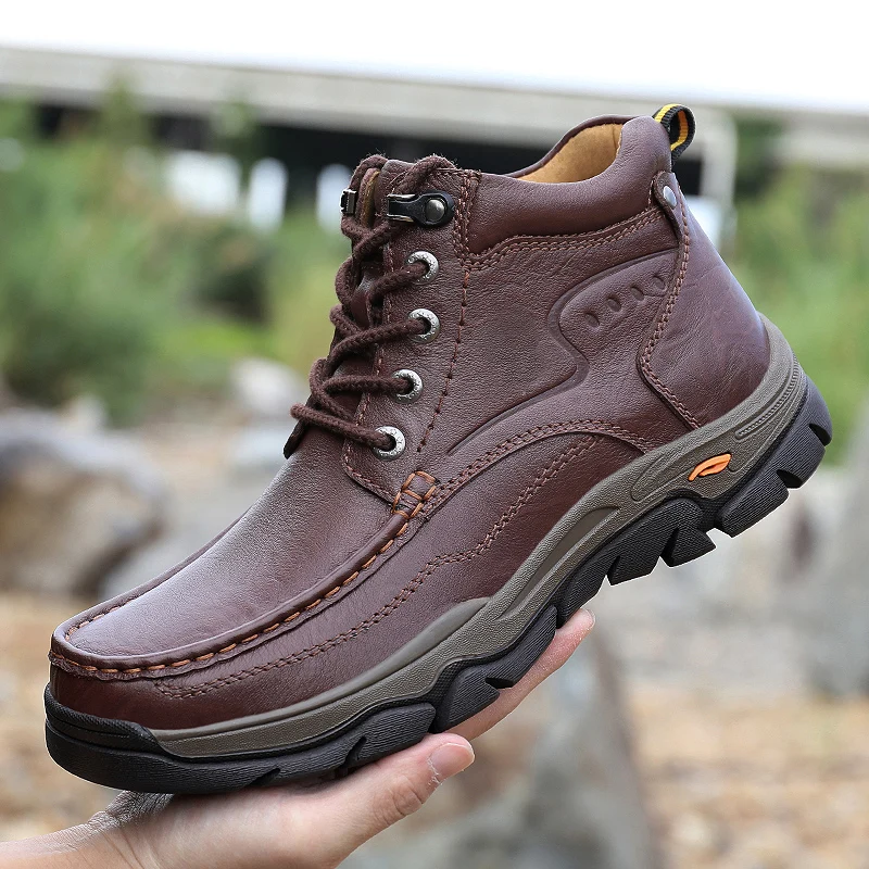 Luxuriöse Motorradstiefel für Herren: Unifarbenes Echtleder, warmes Fellfutter, lässige Winterstiefel für draußen._voghion.com