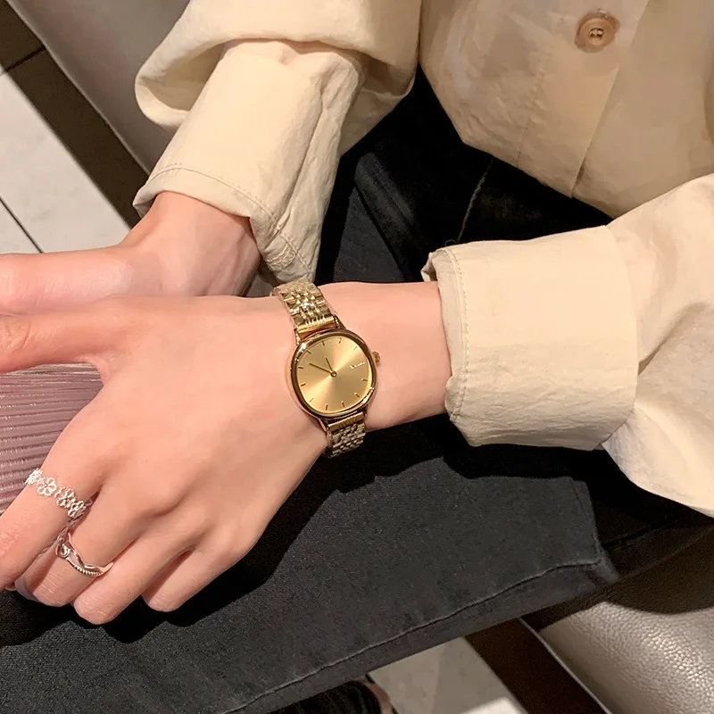 

Elegant Women'S Watch, Oval-Shaped Steel Band Vintage Watch, High-Quality Trendy Women'S Watch, Unique Wristwatch.