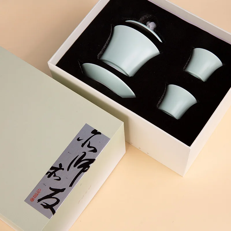 مجموعة أدوات الشرب من البورسلين الأبيض الأنيق - الطراز الصيني التقليدي، كاملة مع Gaiwan