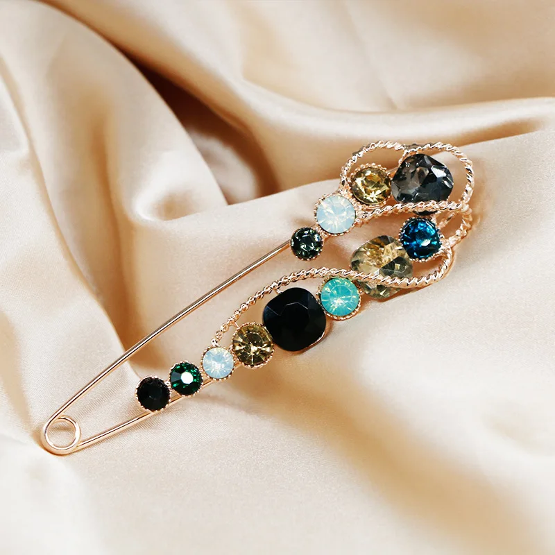 Broche de perlas de flor de pentagrama Retro a la moda, Pin de seguridad en forma de U con piedra de cristal para hombres y mujeres, accesorios de joyería