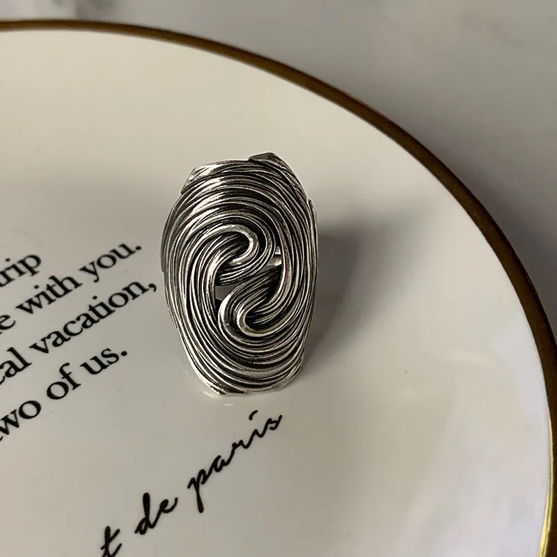 Horn Flower Ethnic Twisted Stripe Ring Vintage Fashion Simple Opening Adjustable Women\'s Ring Jewelry