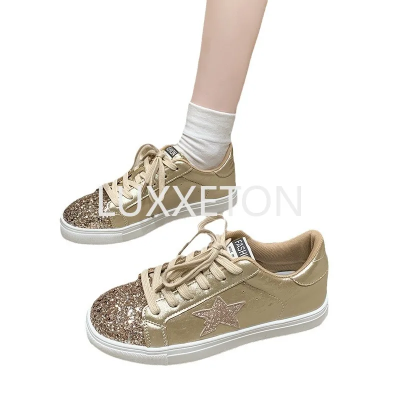 Women Leather Flat Shoes Autumn Sequined Silver Retro Couple Star Old Dirty Girl White Fashion Low Heeled Casual Sports Shoes