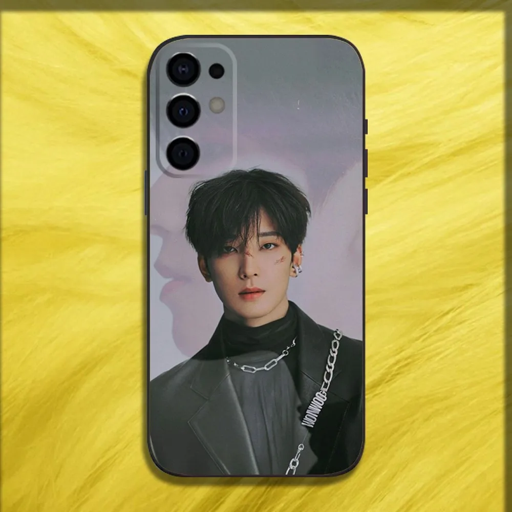 Singer Rapper W-Wonwoo Phone Case For Samsung S24,S21,S22,S23,S30,Ultra,S20,Plus,Fe,Lite,Note,10,9,5G Black Soft Cover