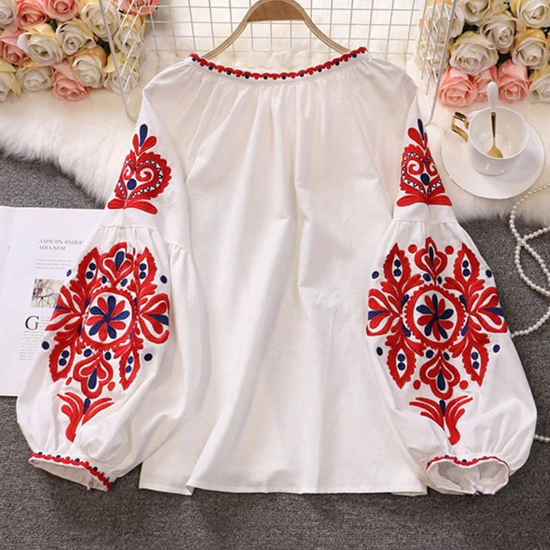 Casual Retro National Style Embroidery Lace Fringe V-Neck Blouse Lantern Sleeve Shirt Top Women\'s Loose Fashion Tops