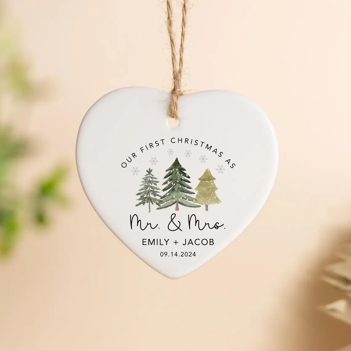 

Personalized Our First Christmas As Mr & Mrs Ornament Wedding Date Engraved Christmas Married Decor Marriage Gift for Newlyweds