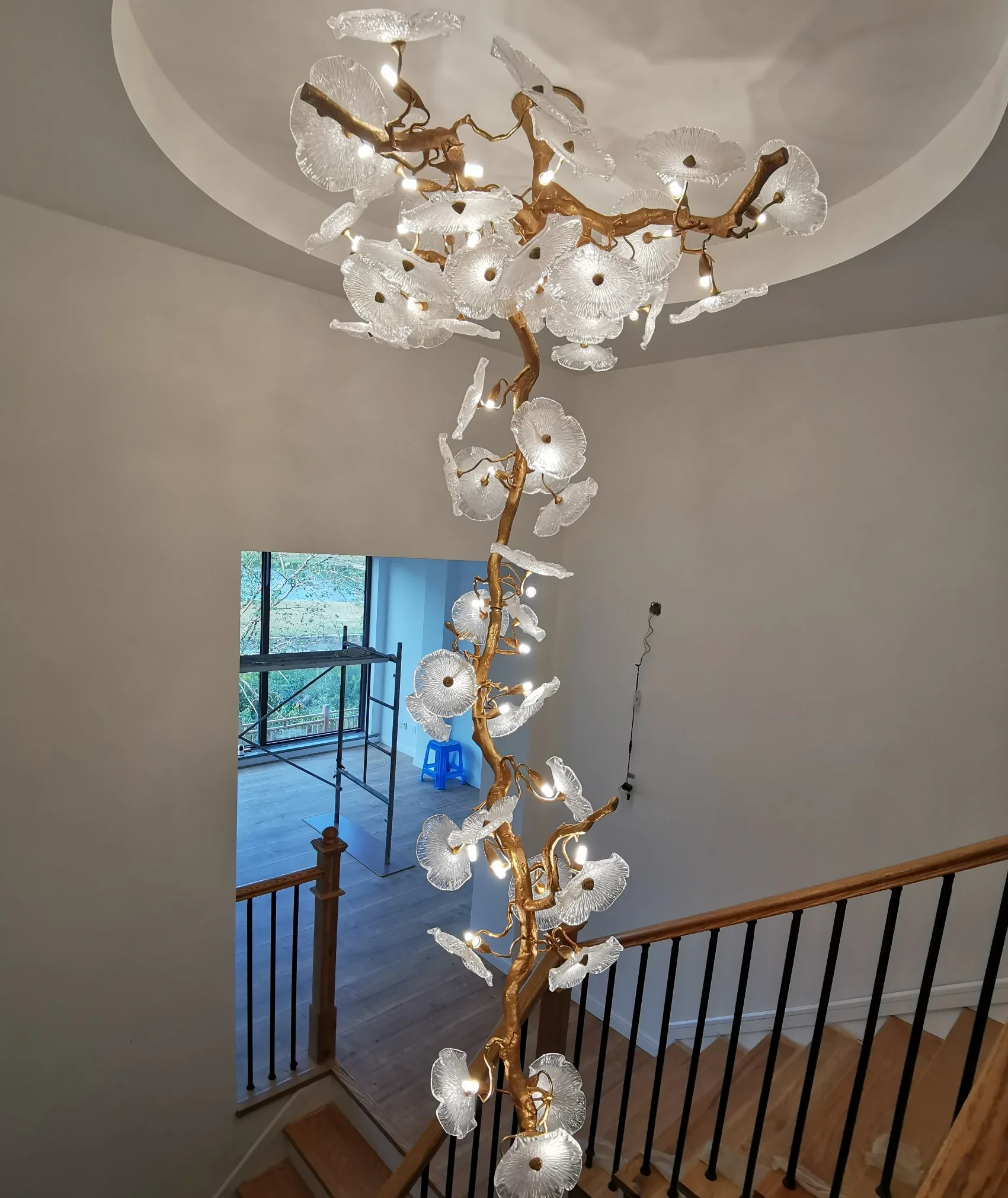 Modern Luxury LED Glass Flower  for Living Room Large Oval Square Shape for Hotels Lounges Staircases