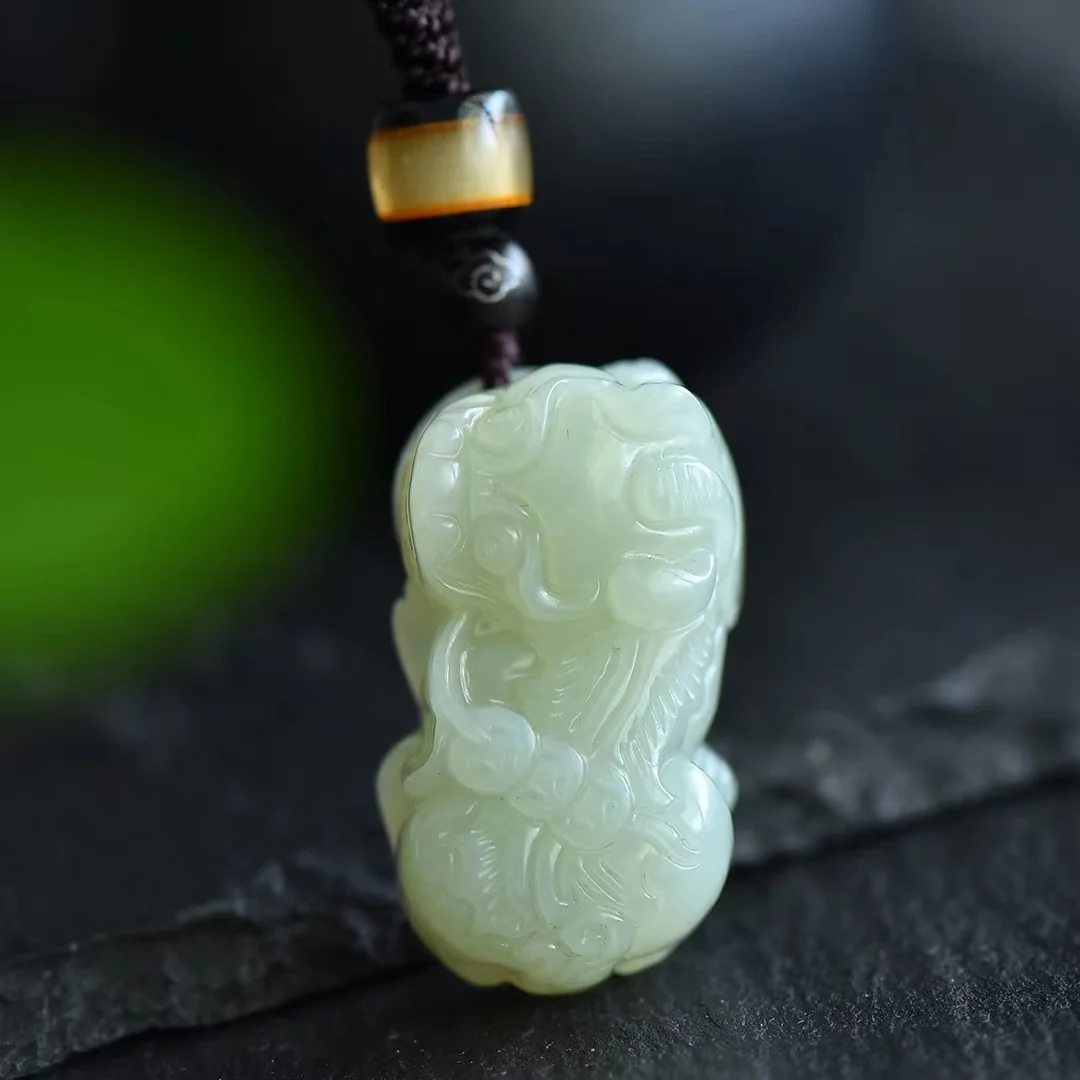 New product Hetian Jade Carved Lucky Pixiu Pendant Jewelry 1997#