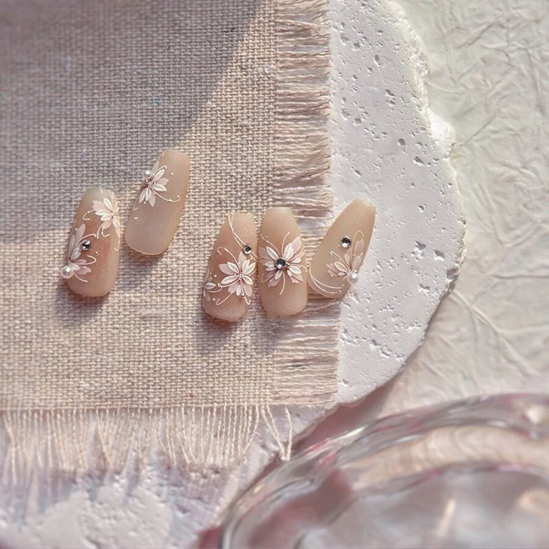 حار 1 ورقة 5D تنقش اليد رسم فراشة مسمار ملصقا ذاتية اللصق الشارات اضغط على الأظافر DIY بها بنفسك مسمار الفن اكسسوارات الديكور