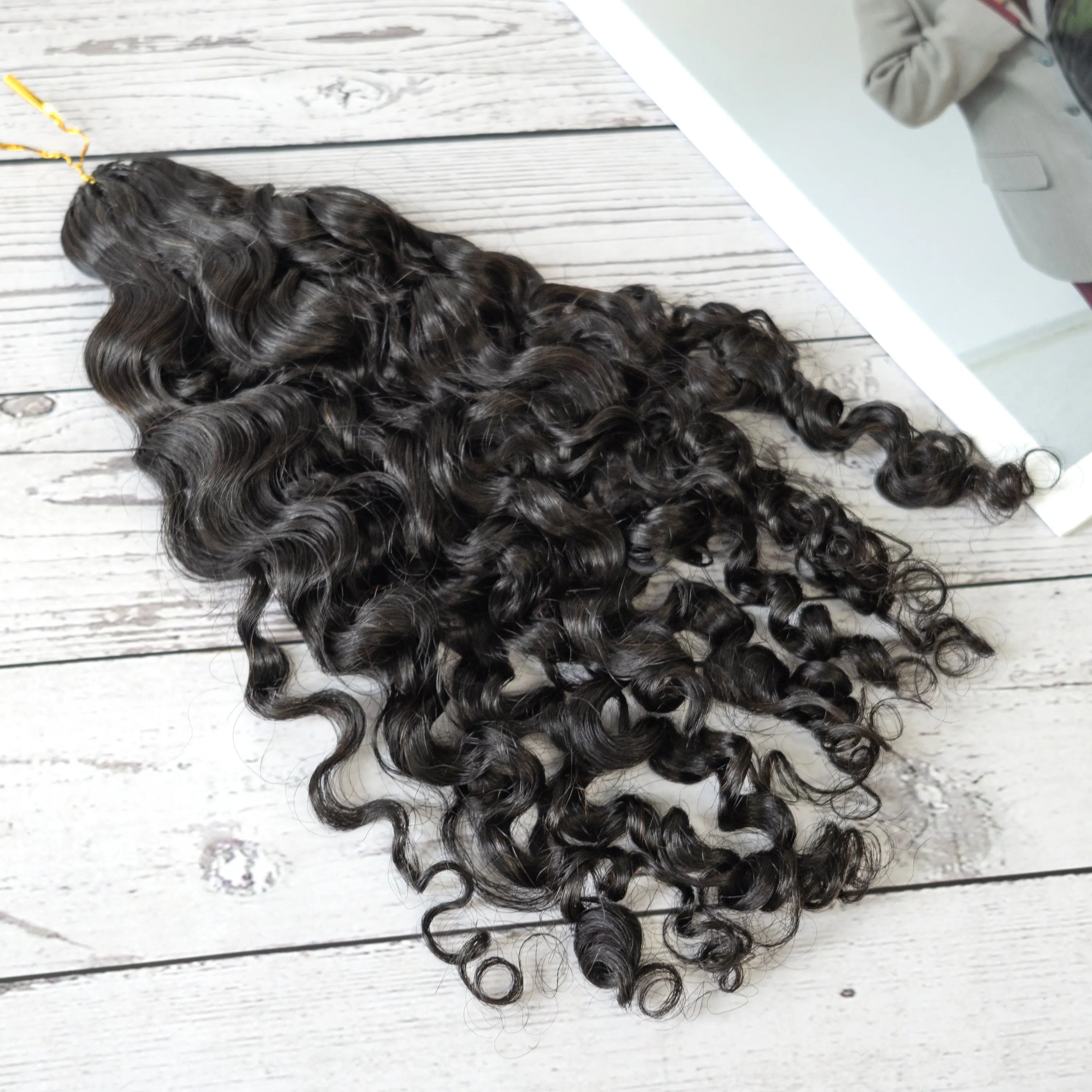 

Burmese Curly Pre Looped Human Hair Twist Crochet Braids Soft Feather Crochet Human Hair Invisible Crochet Hair Extensions