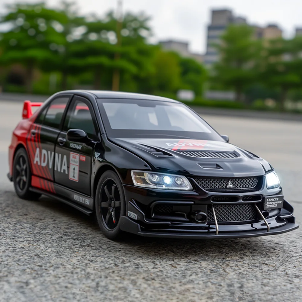 1:32 Lancer Evolution EVO Modello Macchinine In Lega Pressofuso Suono Luce Tirare Indietro Assorbimento Degli Urti Veicoli Giocattolo Regali Per Bambini