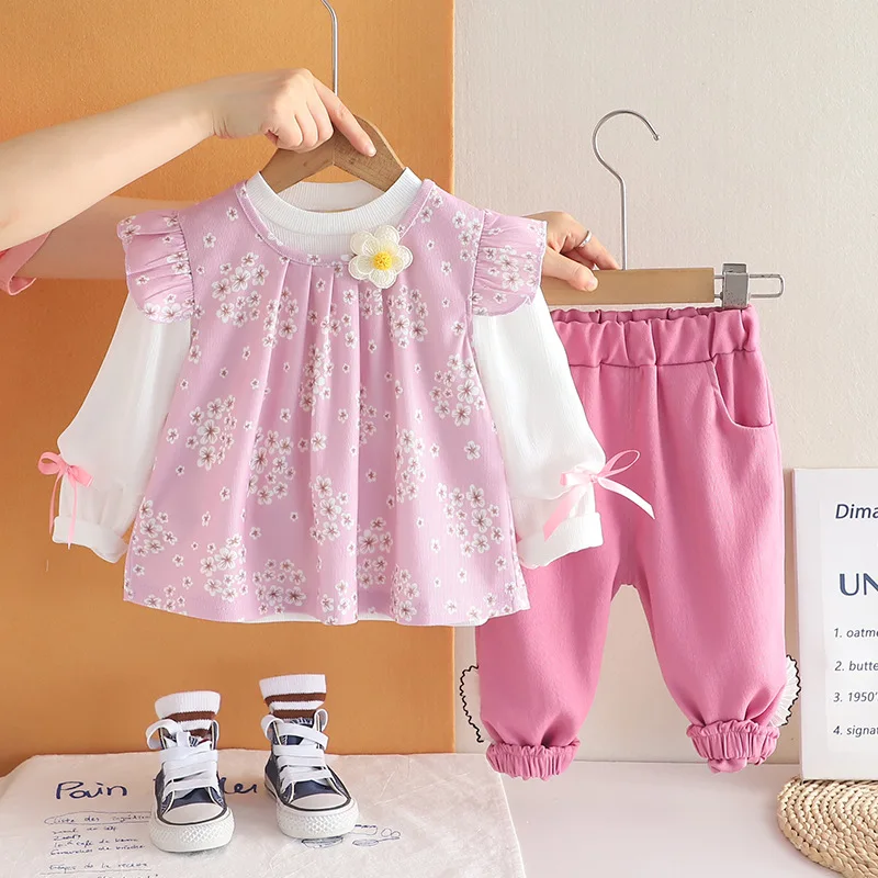 

Новая весенне-осенняя одежда для малышей, модный жилет для девочек, футболка с длинными рукавами, брюки, 3 шт./компл., одежда для младенцев, детские спортивные костюмы