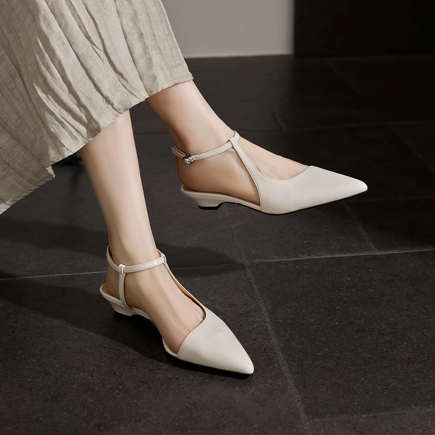Genuine Leather Cowhide Women's Sandals,Pointed Closed Toe T-Strap Stiletto High Heels, Fashion Party Women's Shoes view 2