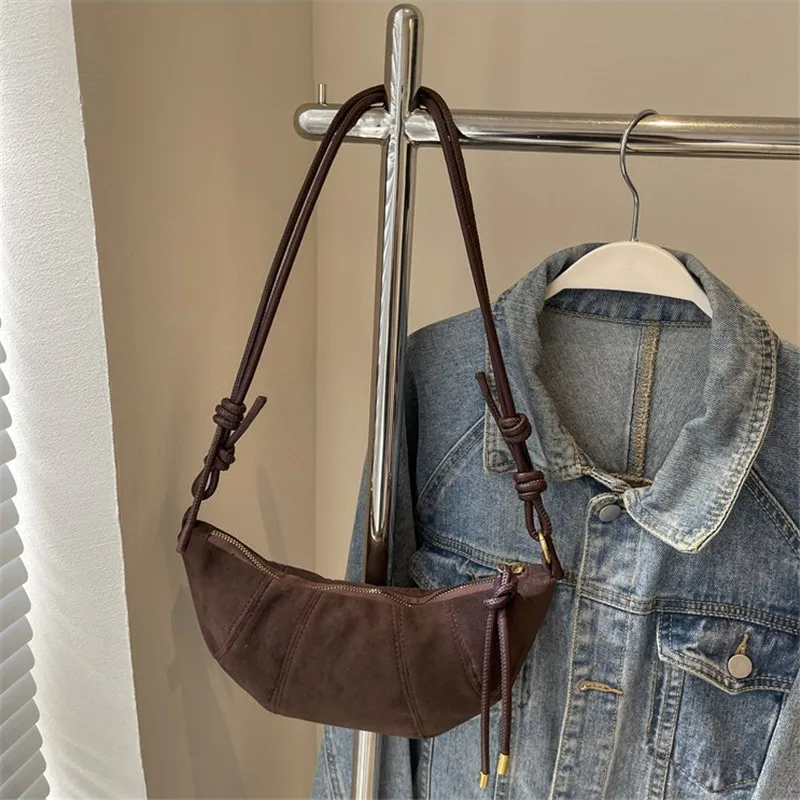 กระเป๋าใต้วงแขนหนังกลับเทียมสไตล์วินเทจ, กระเป๋าสะพายไหล่สวยงามสไตล์เรโทรสุดอินเทรนด์, กระเป๋าสะพายข้างสีพื้นสไตล์เรโทร, เหมาะสำหรับใช้ในชีวิตประจำวัน