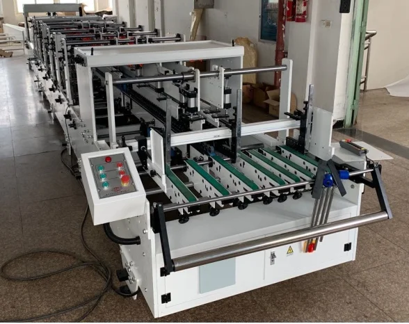 Automatic carton folding machine, bottom 4,6 corner box with anti-collision lock