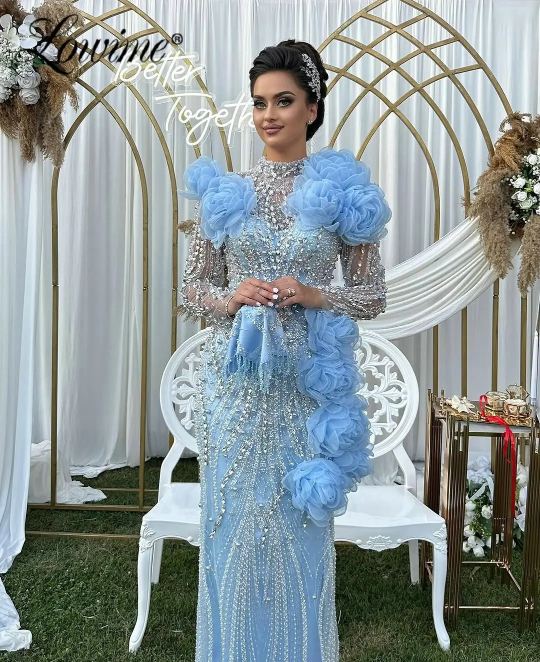 

Light Blue 3D Flowers Crystals Beaded Evening Dresses Customized Arabic Long Sleeves Formal Women Wedding Party Wear Gowns