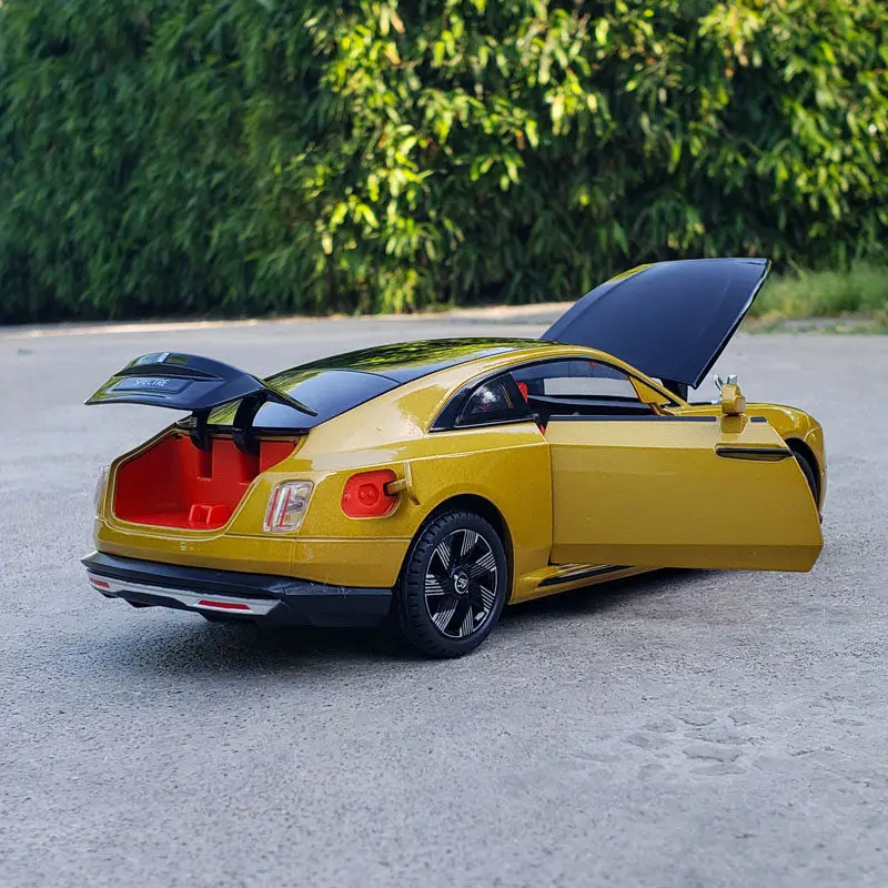 

1:24 Spectre Luxury Alloy Die Cast Toy Car Model Sound and Light Children's Toy Collectibles Birthday gift