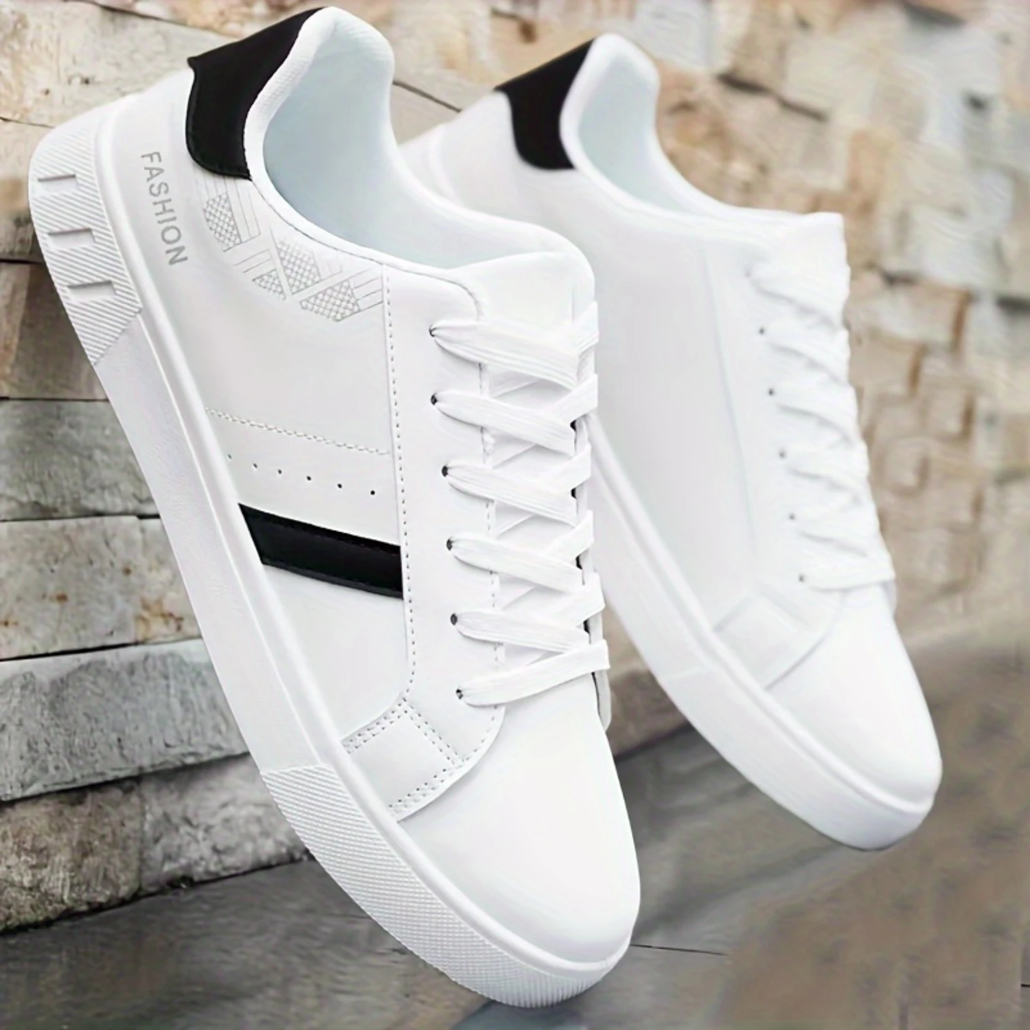 Men's Plus Size Solid Skate Shoes: Comfy Lace Up Sneakers for Outdoor Activities