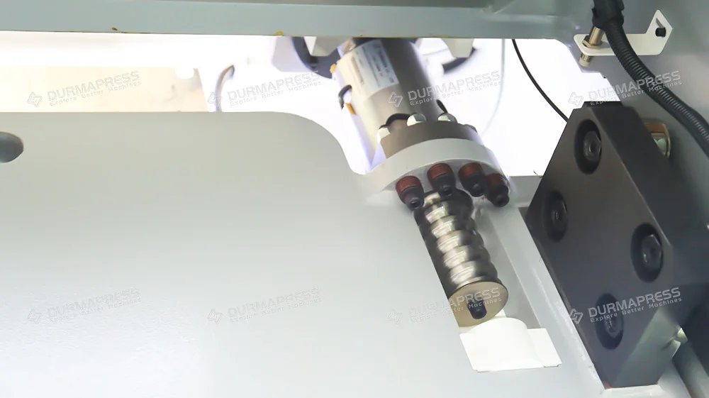 DP-EPX All Electric Bending Machine From Source Manufacturer - for Bending and Cutting 0.6 to 0.8 Meter Sheets