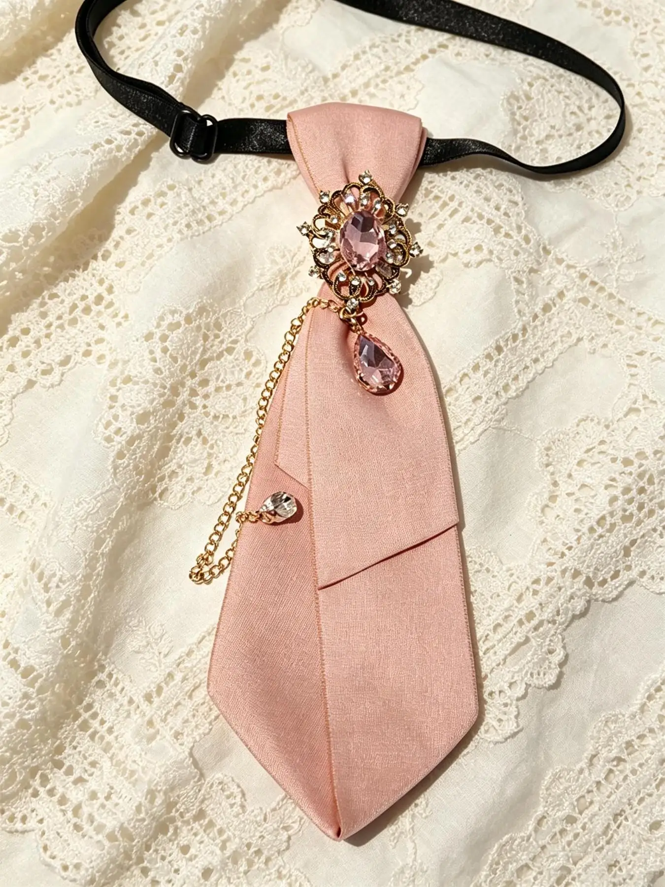 Shirt Accessory, Pre-Tied Rhinestone Tie, Elegant Evening Wear, Enrollment Season Style, All-Season Fashion