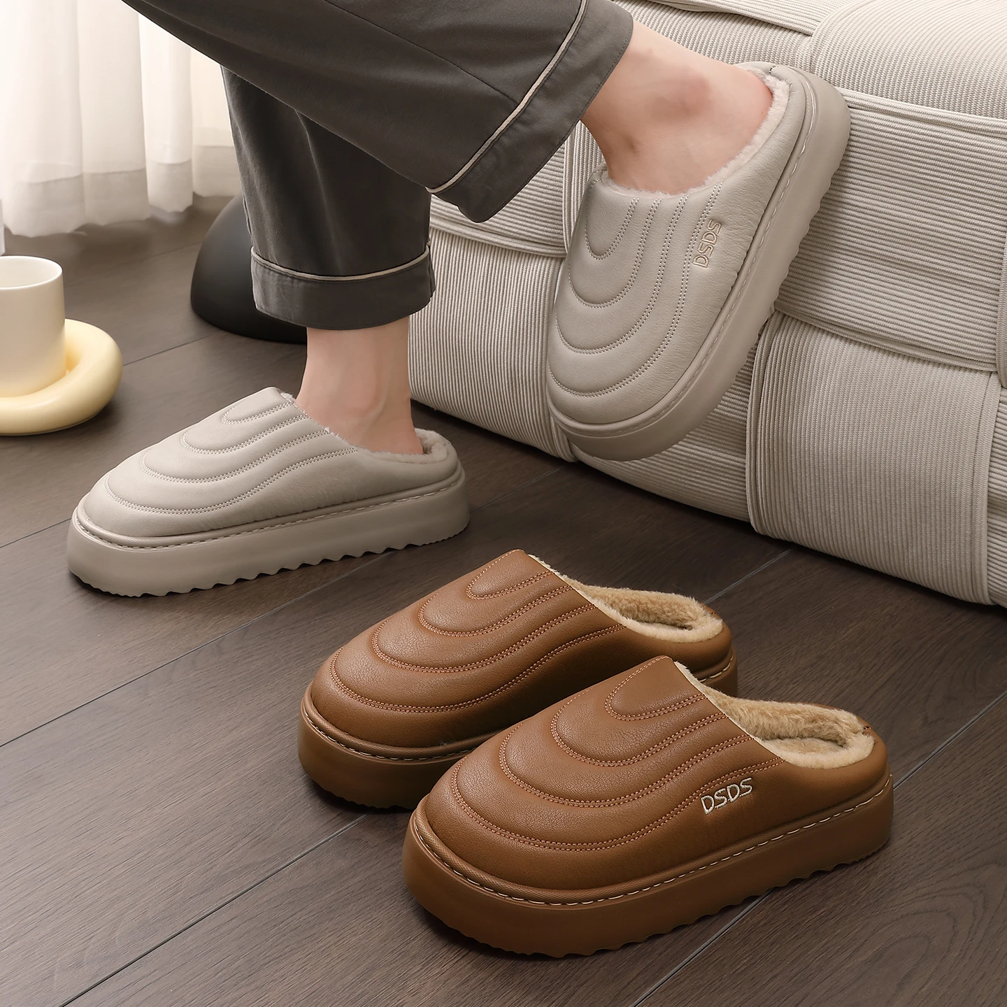 Winterwarme Plüsch-Hausschuhe, wasserdicht, rutschfest, mit dickem Fell, für drinnen und draußen, gemütliche Schuhe für kaltes Wetter, für Damen und Herren. – Detail 19