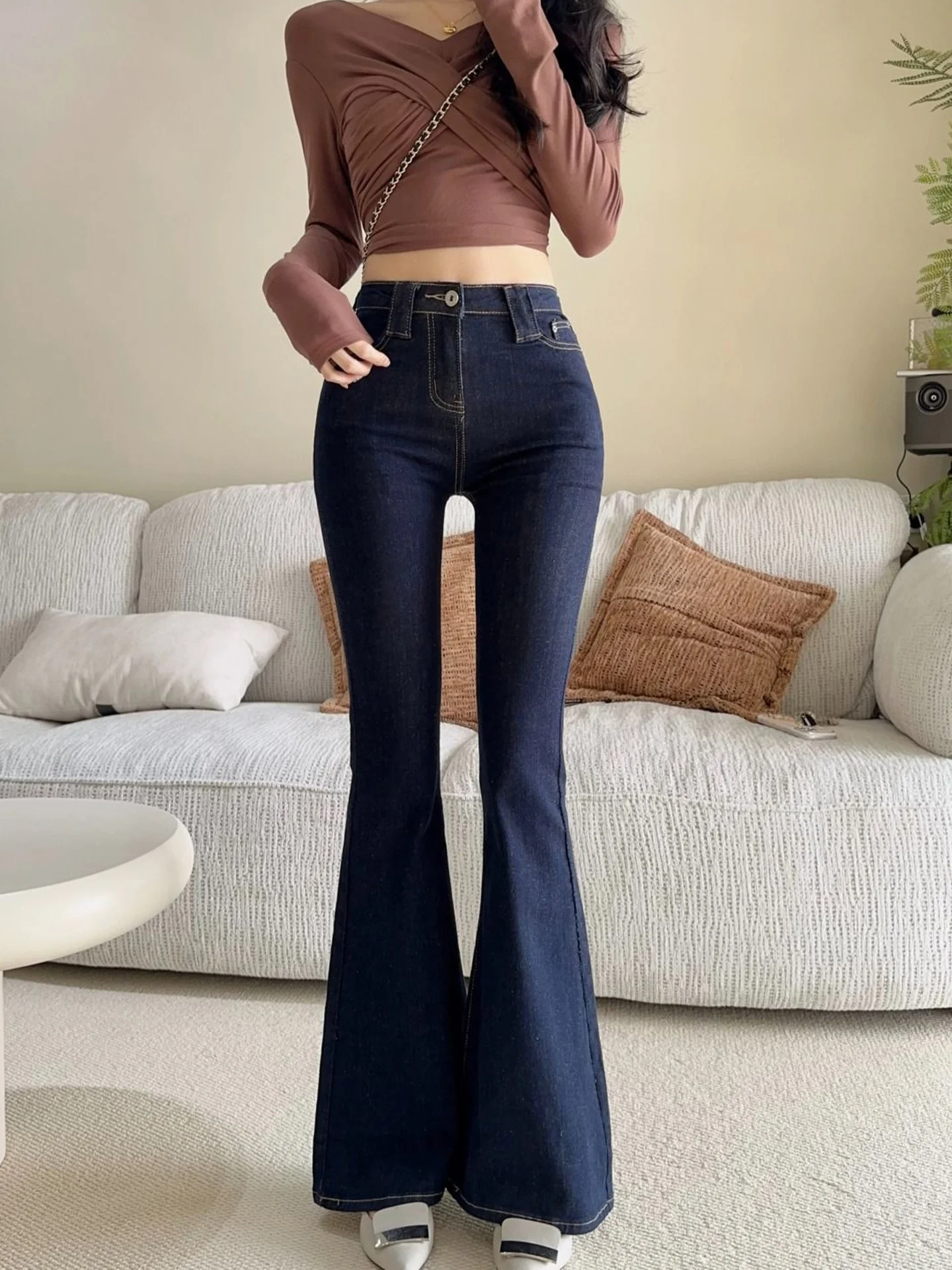 

Ретро-джинсы в гонконгском стиле с высокой талией, расклешенные, женские, модные, летние, облегающие, укороченные, трендовые, джинсовые