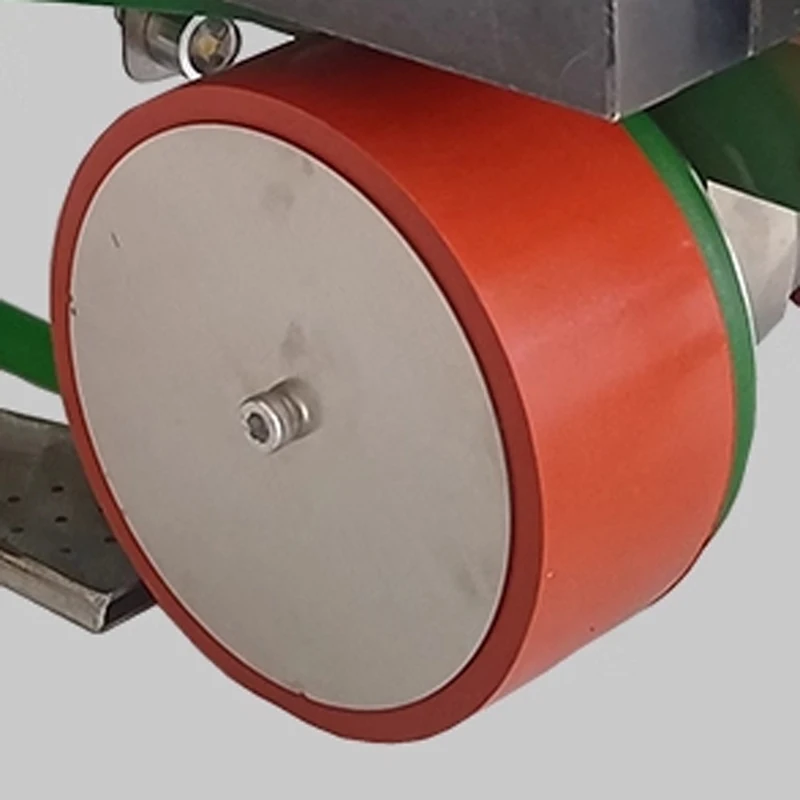 Automatic climbing welding machine PVC waterproofing membrane roof garage roof TPO fusion tile/color steel tile hot air welding