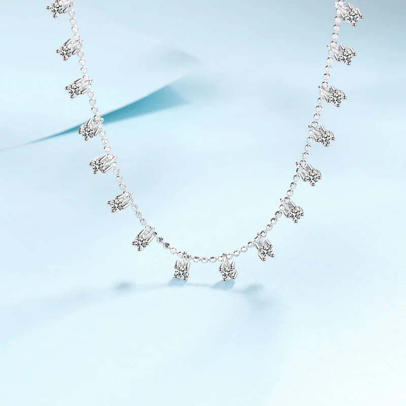 Beautiful 3-4mm Star Sparkling Clavicle Chain Women's Moissanite PT950 Platinum Scattered Starlight Full of Romance