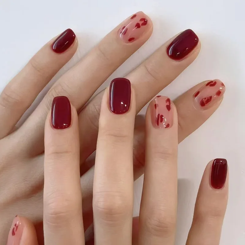 

Ice transparent red leopard print cute sweet girl fashion and versatile detachable nail nail art sheet 24 pieces