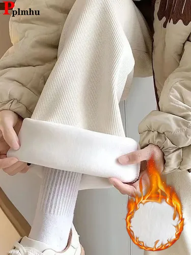 Imagen 2 del producto Pantalones rectos de felpa cálidos para mujer, Pantalones de pierna ancha de terciopelo gruesos de invierno, Pantalones holgados informales de cintura alta a la moda coreana