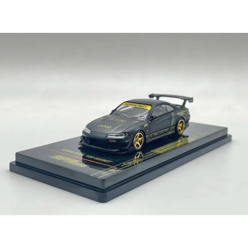 

In September 2025, at the Foshan exhibition, there will be 1:64 alloy car models, boys' toys, and adult collectible ornaments.