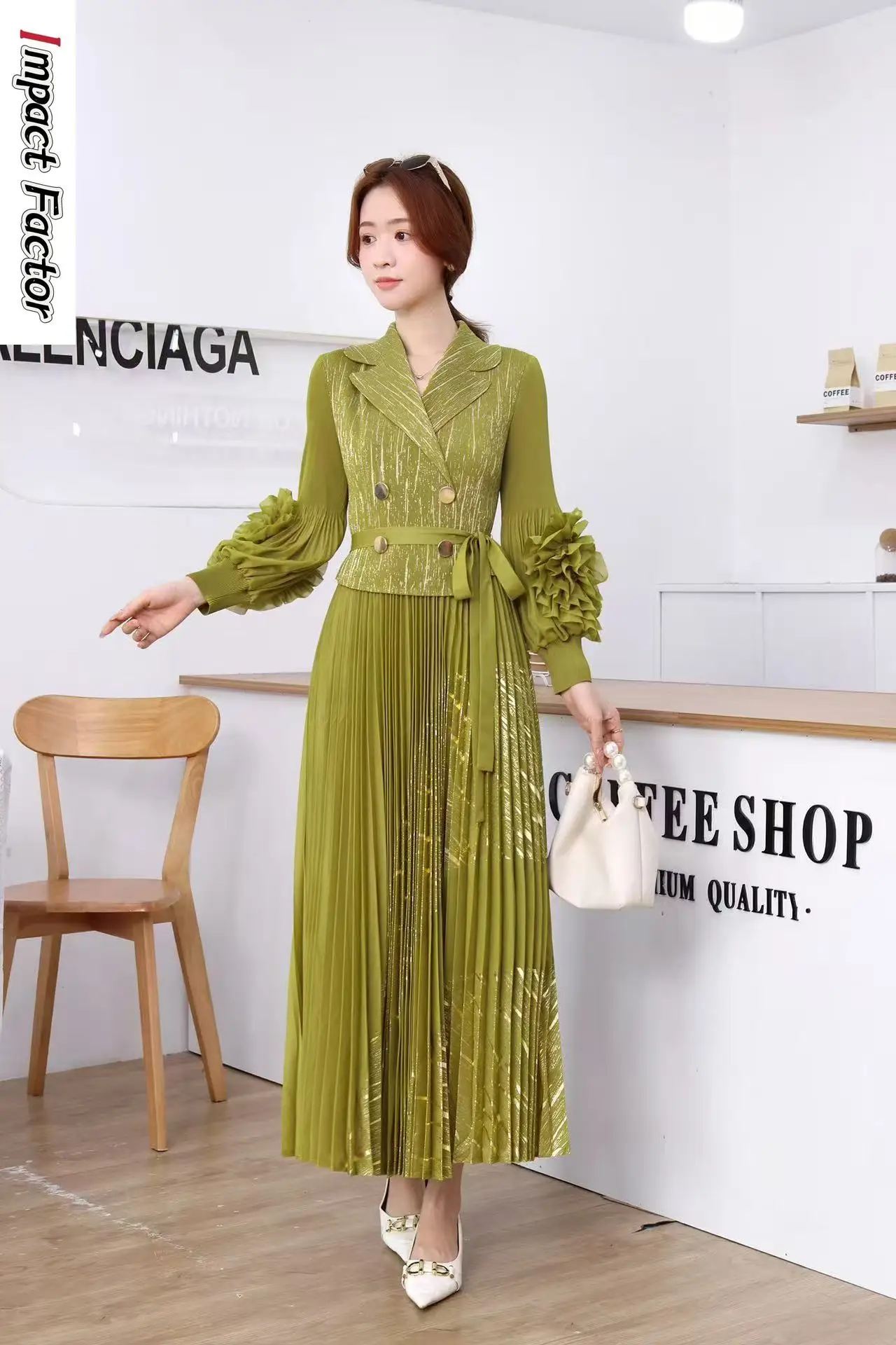 2025 New Korean Version Summer New Pleated Bronzing Miyake Fashion Foreign Style Dress Women's High-end Long Skirt