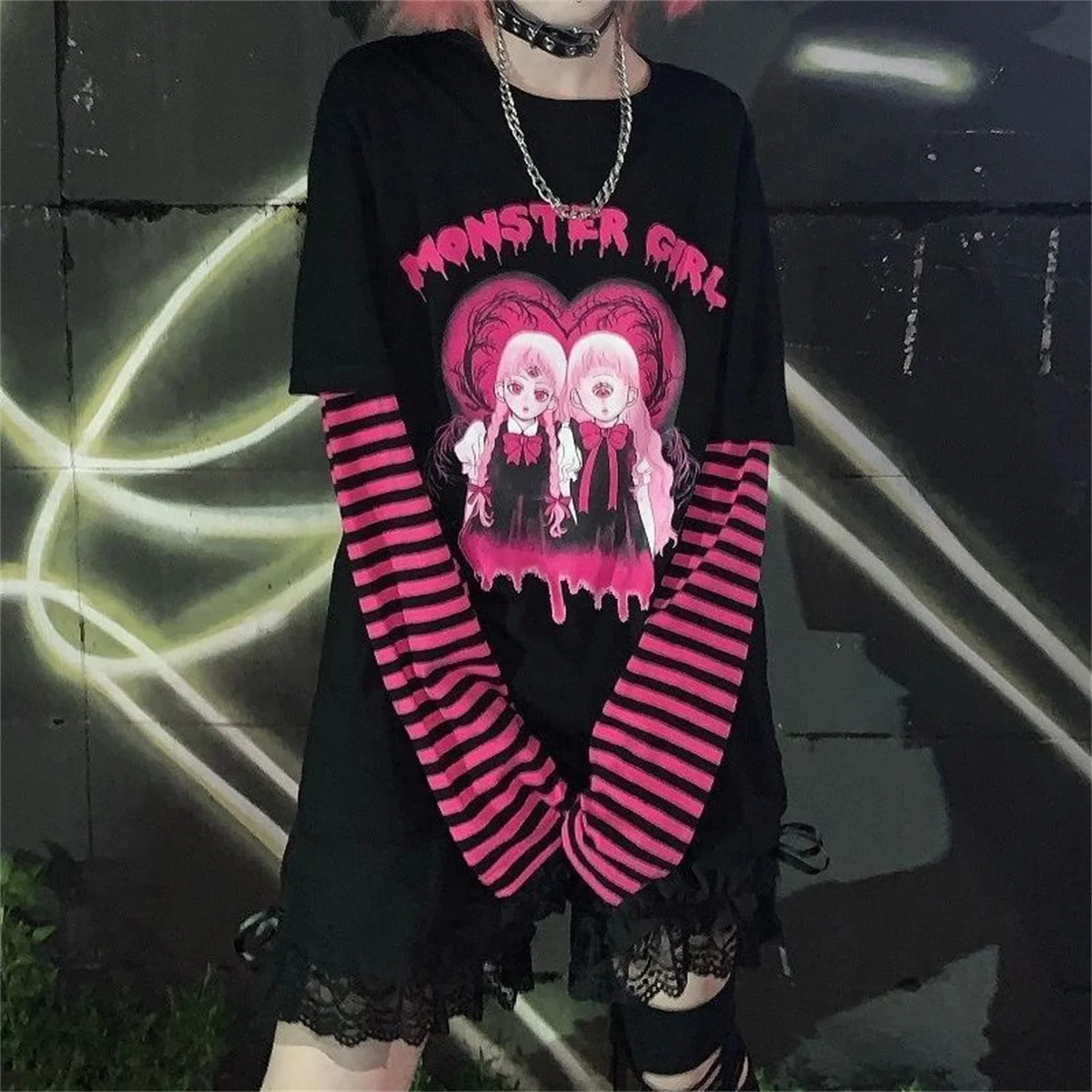 Harajuku Y2K T-shirt Women Japanese Horror Comics Twins Print Stripe Long Sleeve Tee Shirt Fake 2 Pieces Top Hip Hop Streetwear
