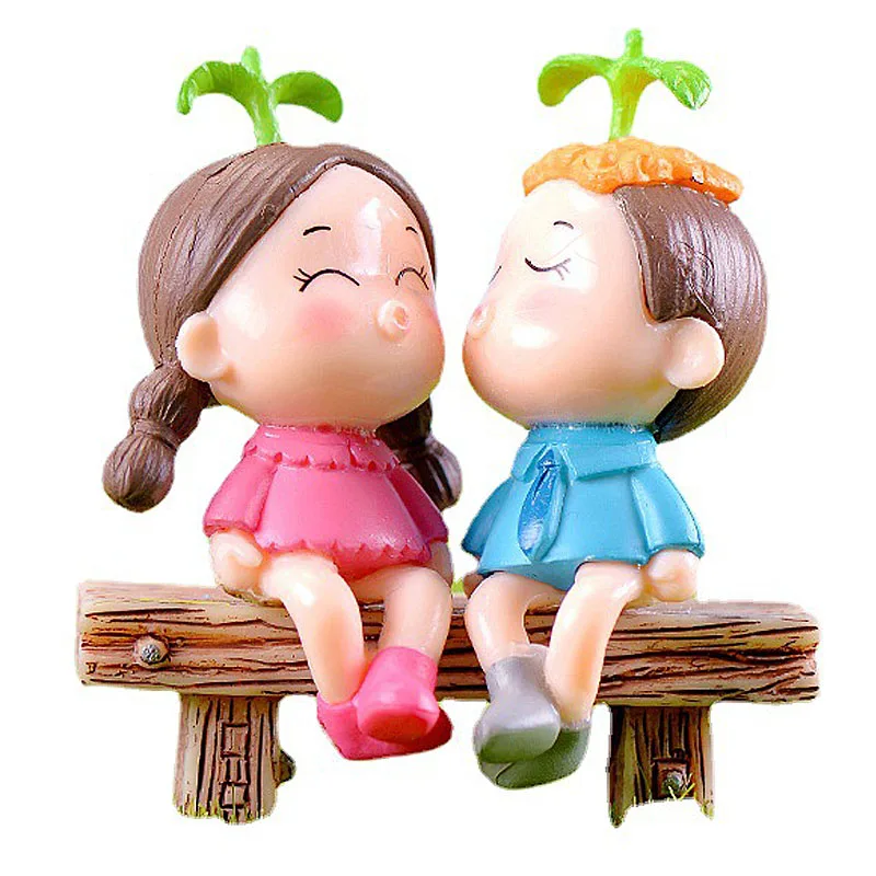 

10PCS Little Bean Sprout Couple Moss Micro Landscape Zakka Mini Resin Crafts Plastic Miniatures Ornaments Micro Diy Figurines