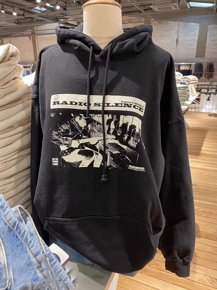 Damskie klasyczne bluzy z grafiką rockową Jesienne ciepłe bluzy z długim rękawem Miękkie bawełniane bluzy damskie Vintage Y2k Streetwear Onesize Tops