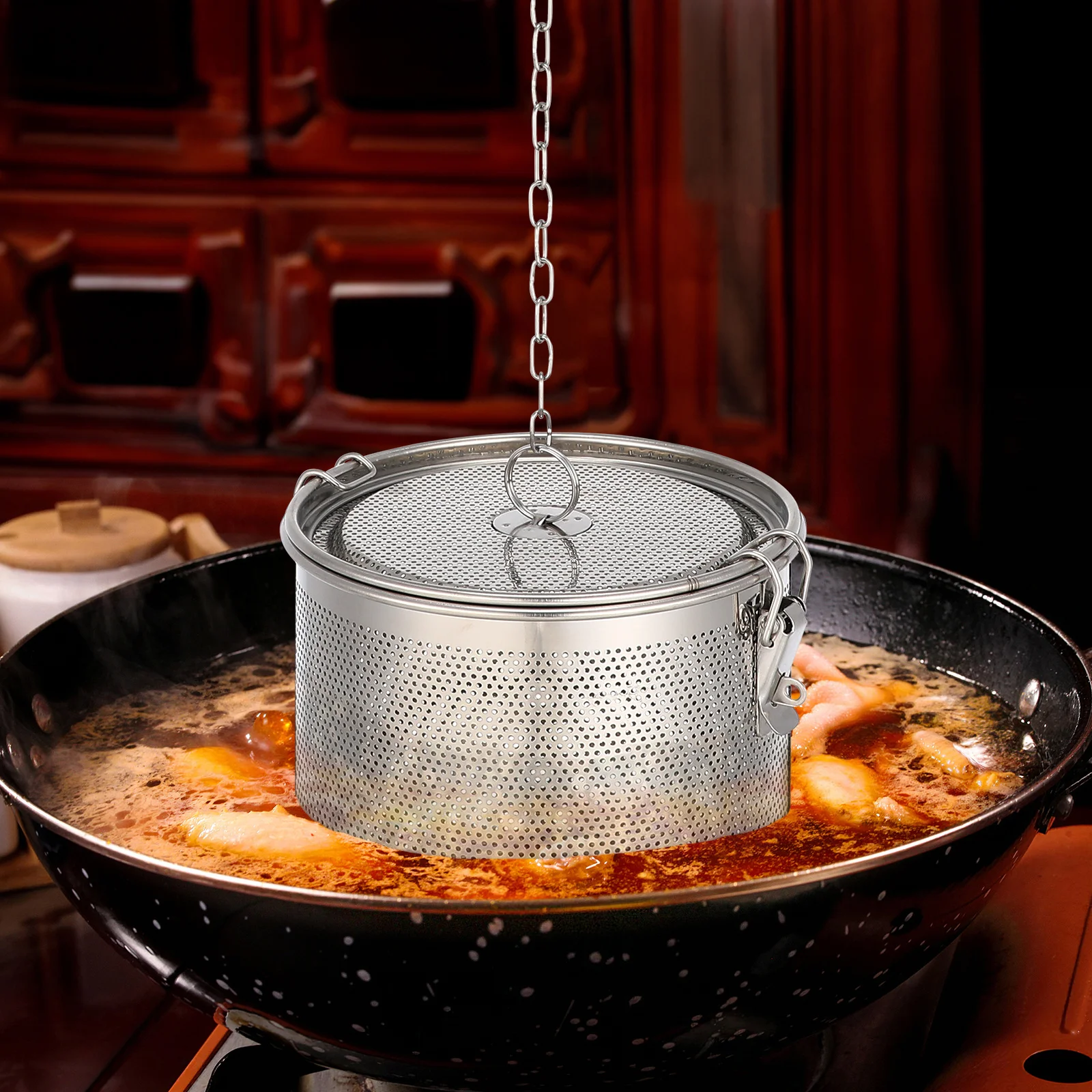 

1Pcs Stainless Steel Seasoning Ball Spice Filter Brine Hamper Hanging Hook Chain Kitchen Tool Useful Dregs Separator Safe