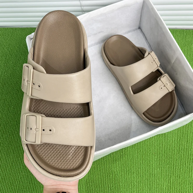 Summer Double-breasted Men's Sandals Vintage EVA  Beach Men's Slippers Sandals Casual Vintage Birkenstocks Clogs