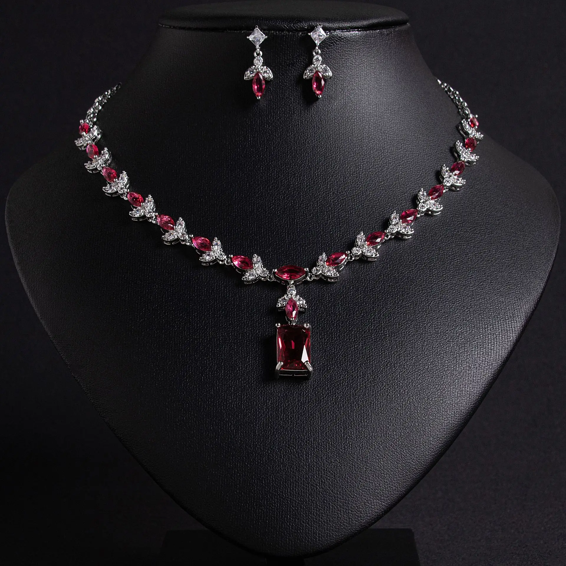 

Faionable Dinner Par Accory Zircon Nelace Earring Set Square Diamond Two-Piece Set Cross-Border Bride Jewelry