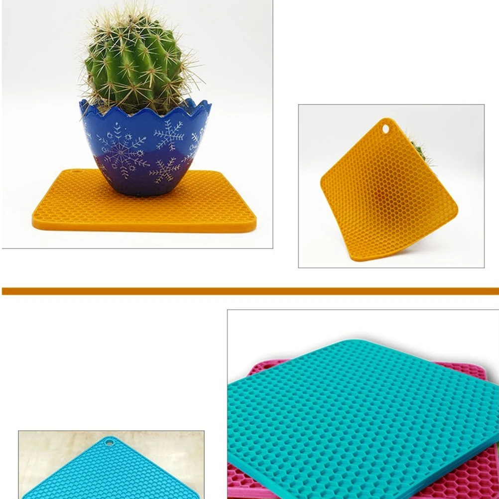 

Silicone Placemat Square Pot Holder Mat Heat Resistant Pad Insulation Non Slip Kitchen Table Mat Pan Coaster Protective Safe